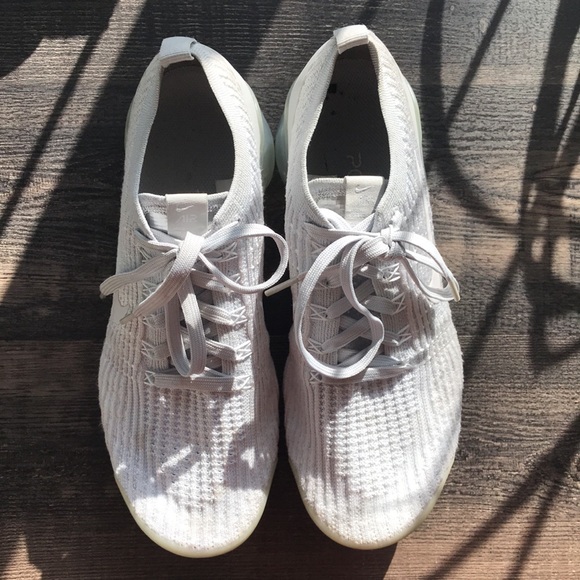 Nike Air Vapormax - Picture 5 of 9